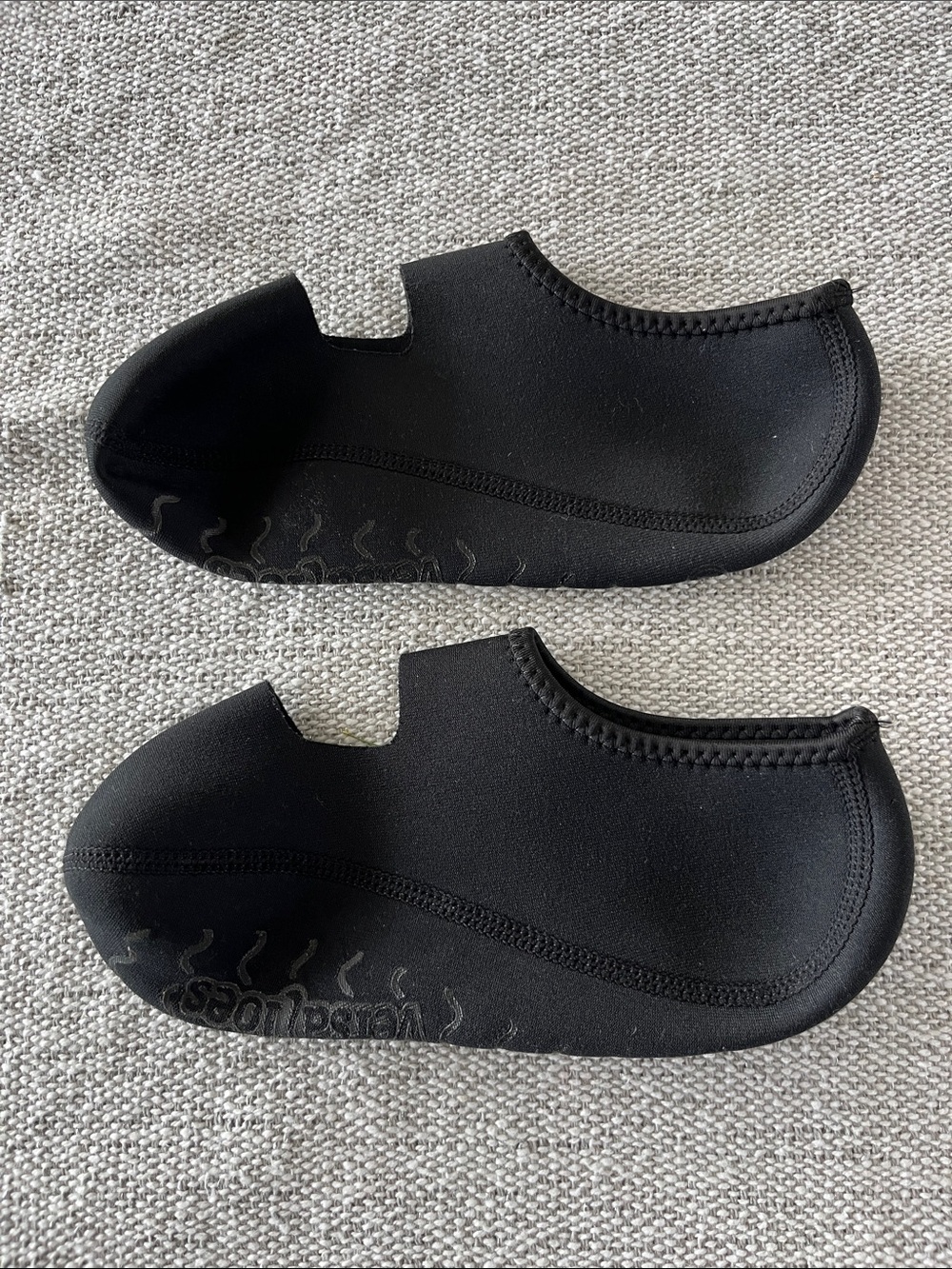 Versa Toes Yoga Pair Black M Medium Packable Travel Mary Jane Style Shoes Women